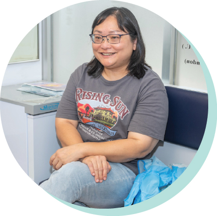 「认证计划」不但协助病人辨识哪些医护机构能将电子健康纪录存放至他们的医健通户口，方便他们建立终身健康纪录、了解自身健康状况，也为照顾者减轻负担。