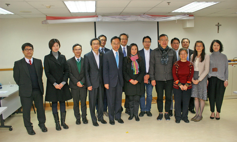 Visit by Legislative Council Members Relating to the Electronic Health Record Sharing System (Thumbnail)