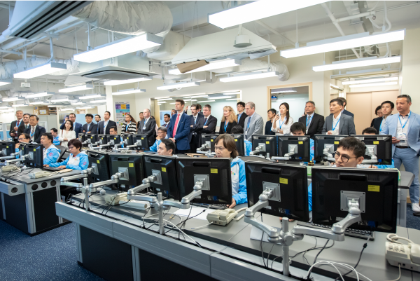The Summit was wrapped up with a visit to the HA Innovation and IT Command Centre